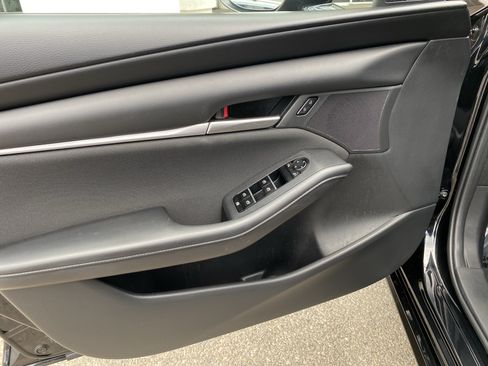 Used 2026 MAZDA MAZDA3 s FWD image 14