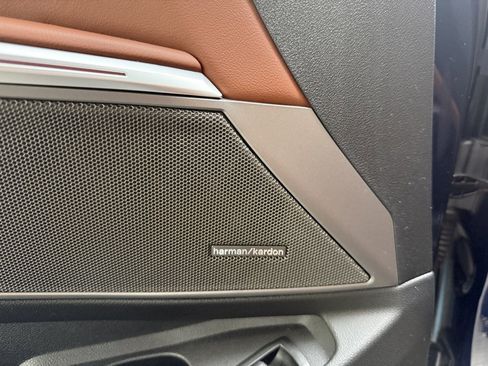 Used 2023 BMW M3 Competition image 8