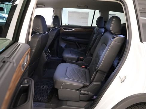 New 2026 Volkswagen Atlas SE AWD/4WD image 31