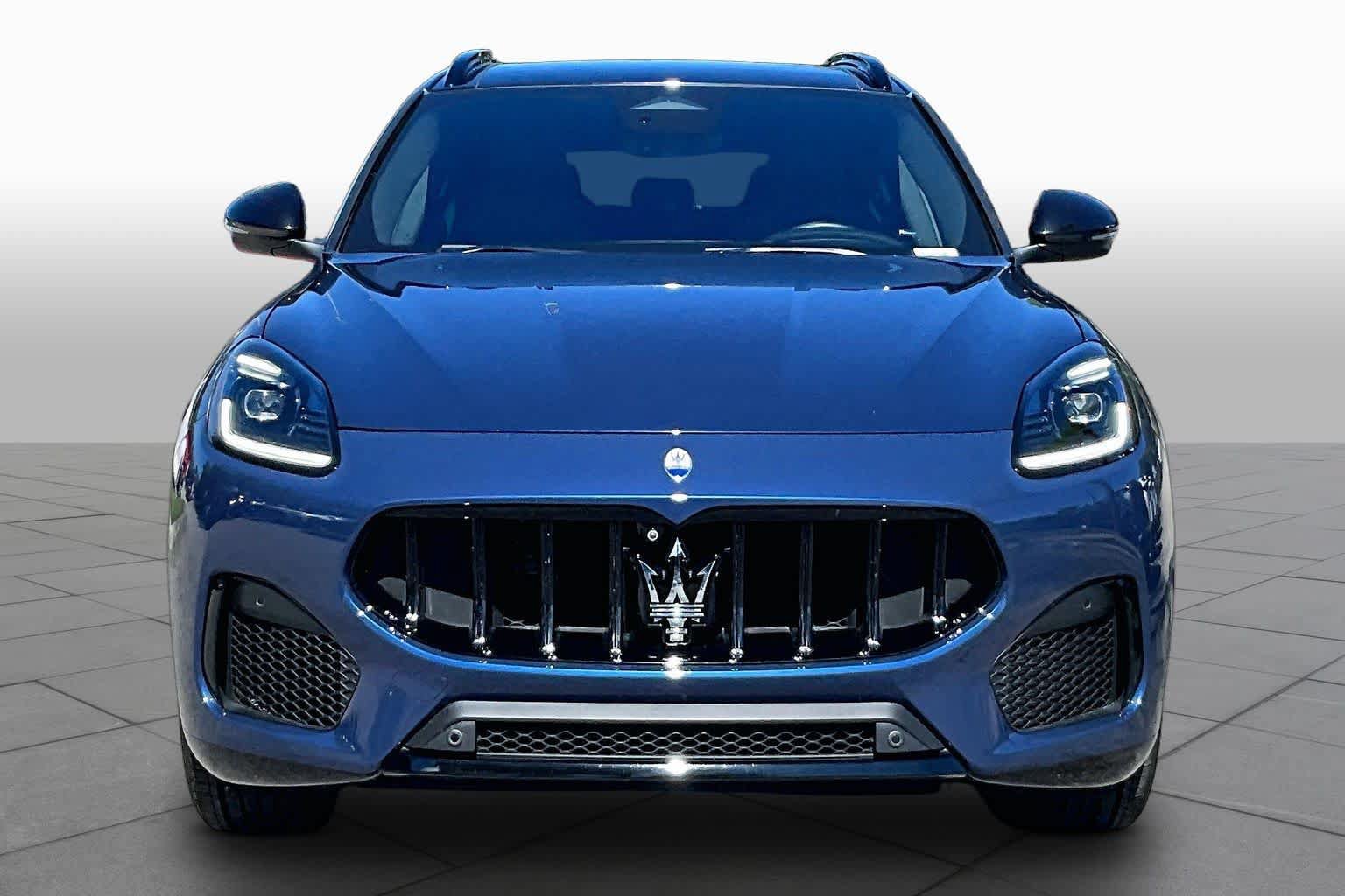 Used 2025 Maserati Grecale Modena AWD/4WD image 4