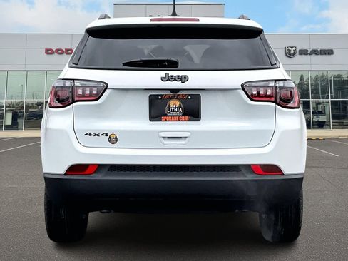 New 2026 Jeep Compass Latitude image 5