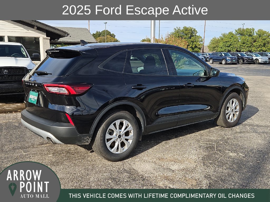 Used 2025 Ford Escape Active FWD image 12