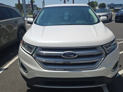 Used 2017 Ford Edge Titanium w/ Technology Package FWD image 13