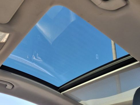 Used 2013 Mercedes-Benz E 350 Coupe image 15