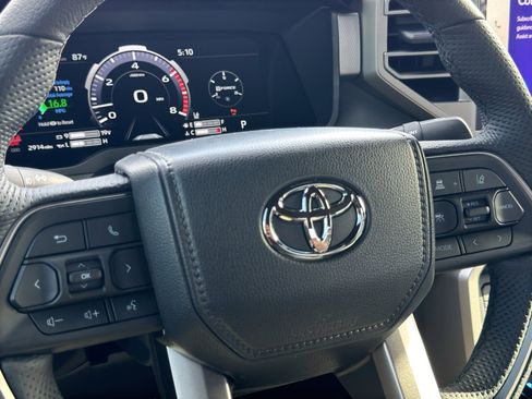 Used 2026 Toyota Tundra Limited AWD/4WD image 29