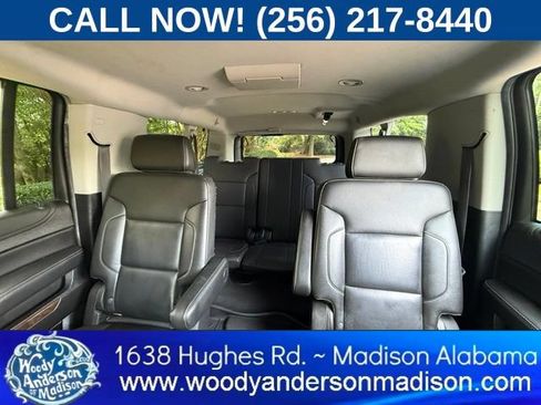 Used 2019 Chevrolet Suburban LT w/ LT Signature Package RWD image 13