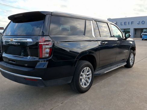 Used 2024 Chevrolet Suburban LT AWD/4WD image 8