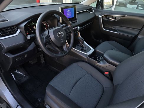 Certified 2025 Toyota RAV4 XLE image 9