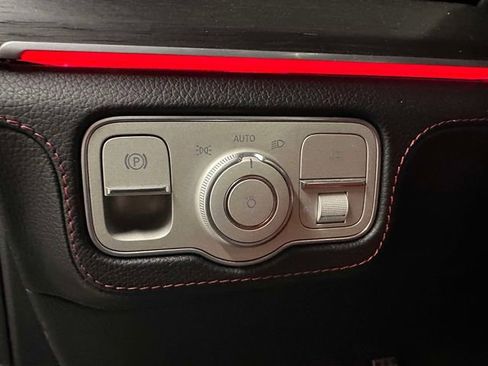 Certified 2024 Mercedes-Benz GLE 53 AMG 4MATIC image 21