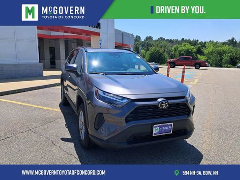 Used 2023 Toyota RAV4 XLE w/ Convenience Package AWD/4WD image 9