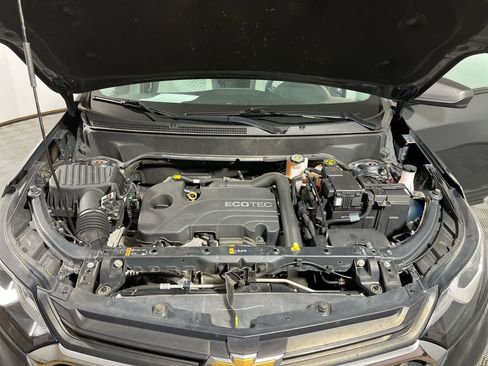 Used 2021 Chevrolet Equinox LS AWD/4WD image 12