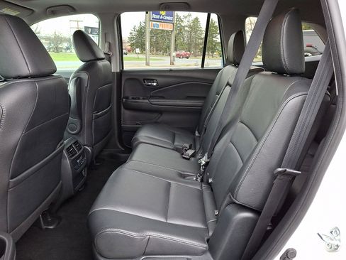 Used 2022 Honda Pilot EX-L image 10