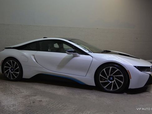 Used 2014 BMW i8 image 21