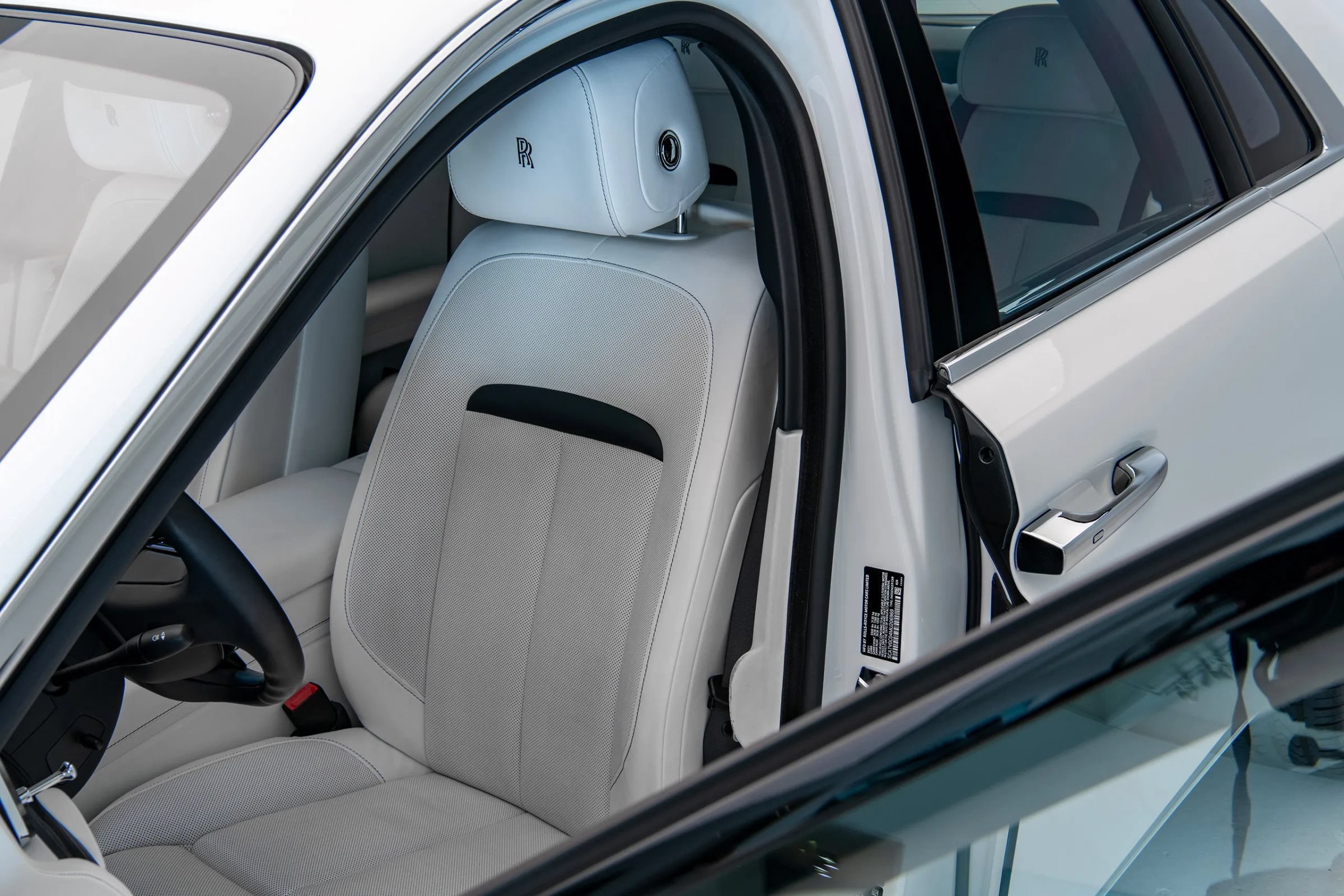 Used 2021 Rolls-Royce Ghost AWD/4WD image 15