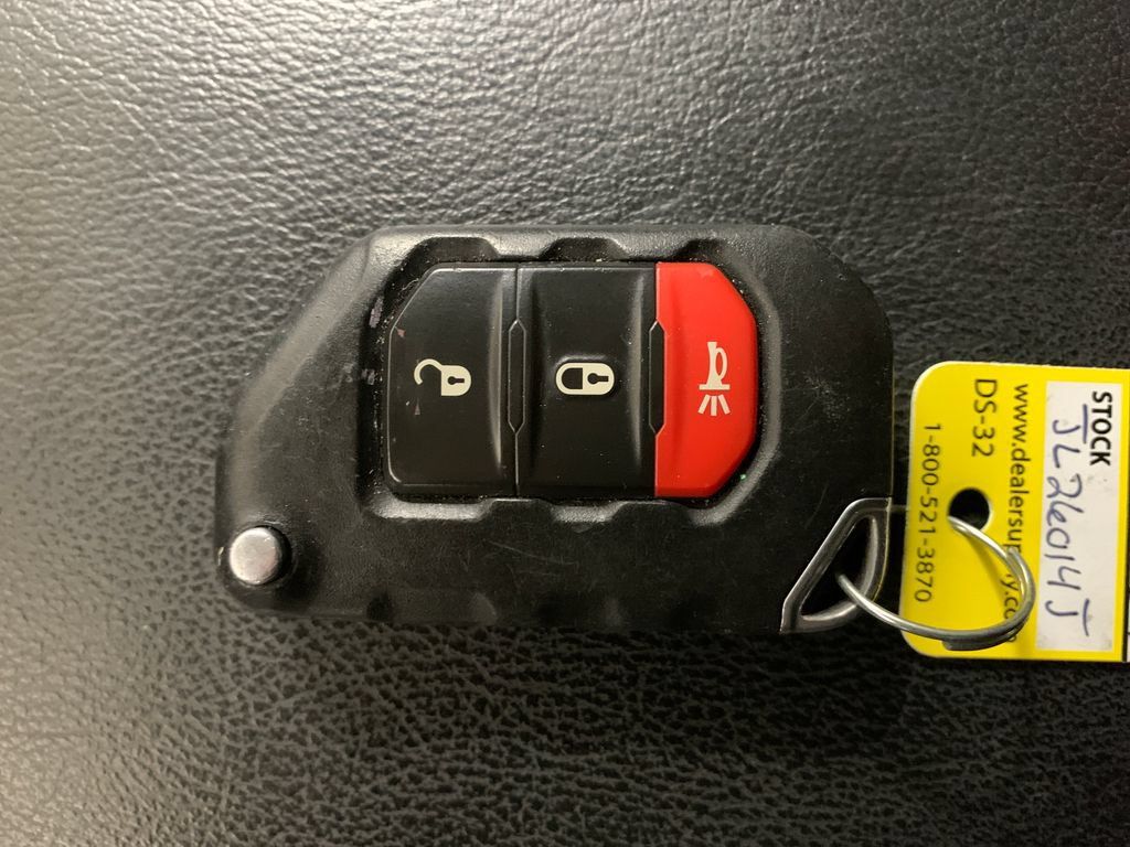 Used 2024 Jeep Wrangler Unlimited Sport AWD/4WD image 30