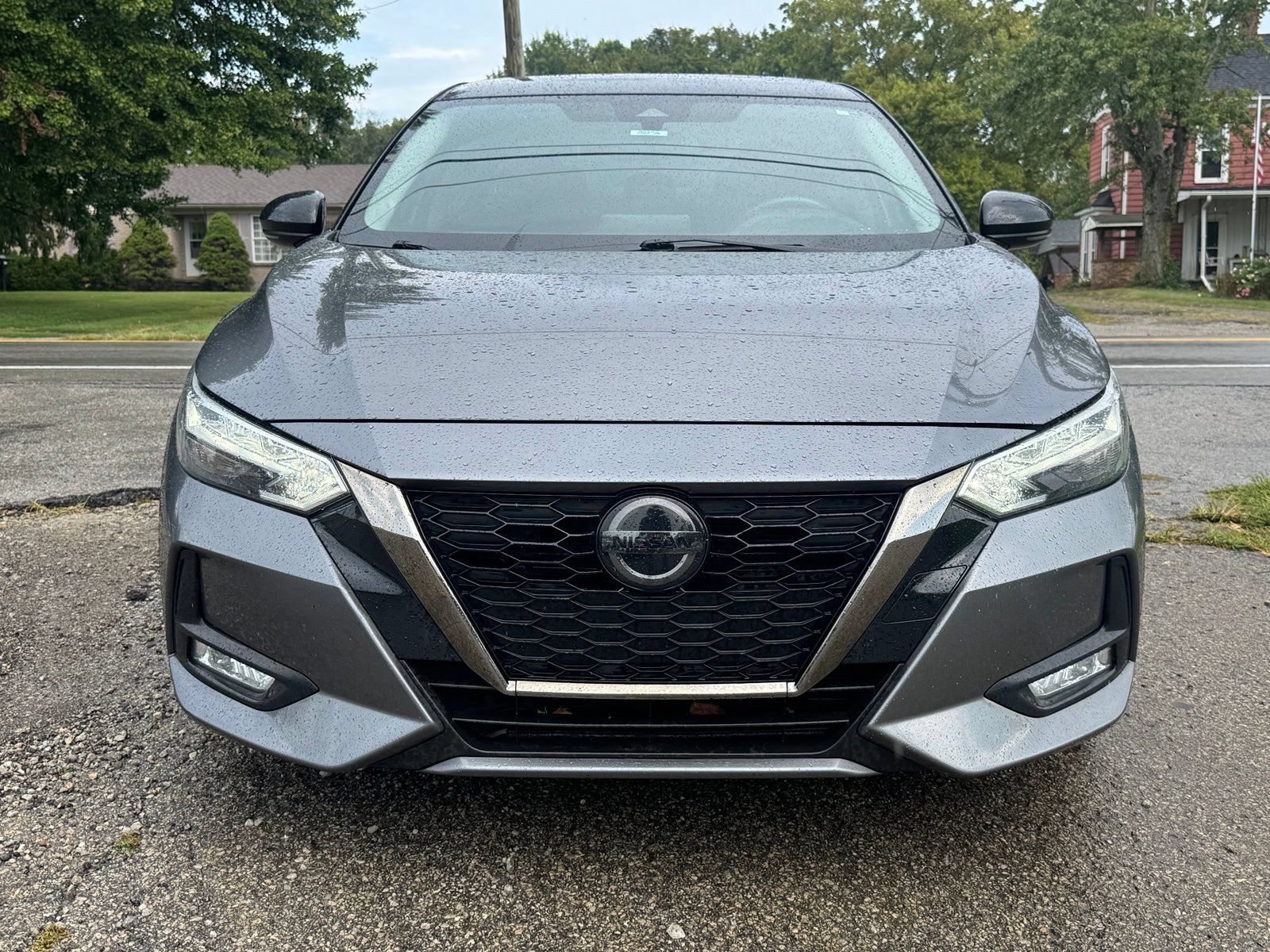 Used 2023 Nissan Sentra SR w/ Trunk Package FWD image 9