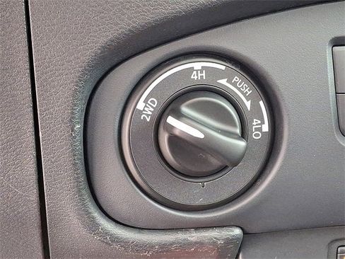 Used 2023 Nissan Frontier PRO-4X w/ Pro-4X Premium Package image 25