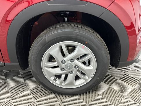 Used 2026 Hyundai Venue SE image 12