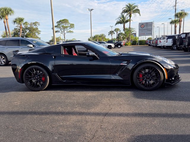 Used 2017 Chevrolet Corvette Z06 RWD image 8