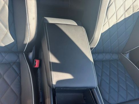 New 2026 Volkswagen Atlas Cross Sport SEL Premium R-Line image 37