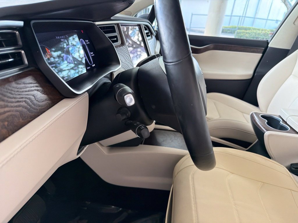 Used 2018 Tesla Model X 100D AWD/4WD image 45