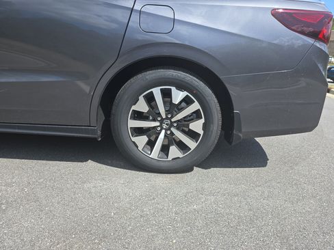 New 2026 Honda Odyssey EX-L image 35
