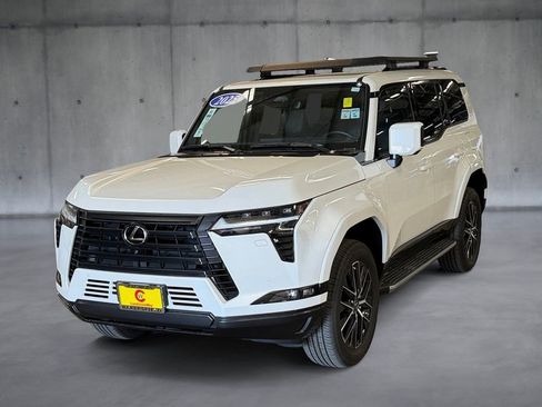 Used 2025 Lexus GX 550 w/ Accessory Package (31) AWD/4WD image 1