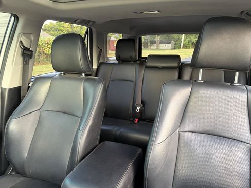 Used 2019 Toyota 4Runner Limited RWD image 18