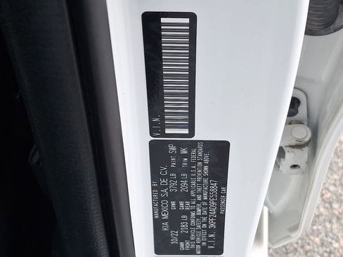 Used 2023 Kia Forte LXS w/ LXS Technology Package image 27