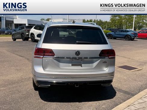 Used 2019 Volkswagen Atlas SE w/ Panoramic Sunroof Package AWD/4WD image 4