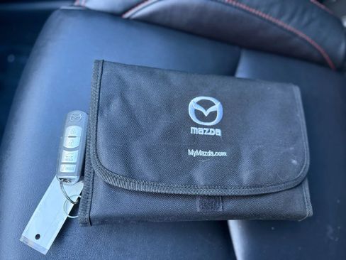 Used 2015 MAZDA MAZDA3 s Touring image 40