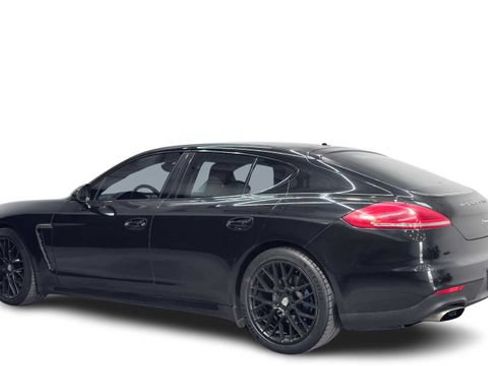 Used 2016 Porsche Panamera Edition RWD image 4