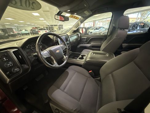 Used 2018 Chevrolet Silverado 1500 LT w/ All Star Edition AWD/4WD image 11