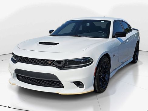 Used 2023 Dodge Charger Scat Pack RWD image 8