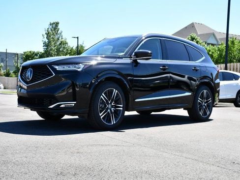 Used 2026 Acura MDX SH-AWD w/ Advance Package image 3