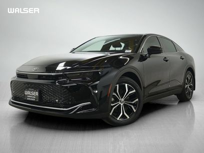 Used 2025 Toyota Crown XLE