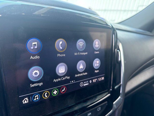 Used 2023 Chevrolet Traverse LT w/ Midnight/Sport Edition FWD image 3