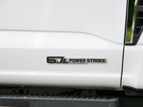 Used 2023 Ford F350 Lariat w/ Tow Technology Package AWD/4WD image 7