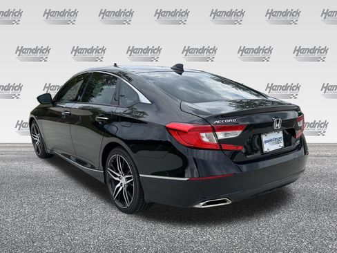 Used 2021 Honda Accord Touring image 8