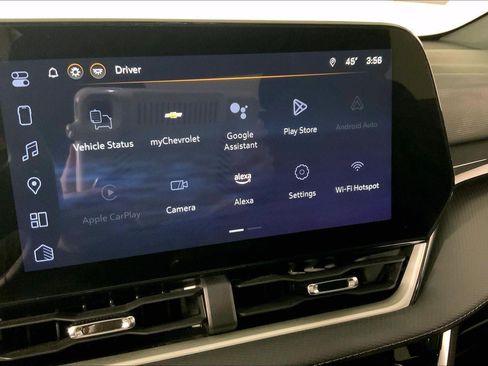 Used 2025 Chevrolet Equinox LT image 6