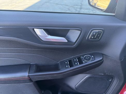 Certified 2023 Ford Escape ST-Line Elite image 18