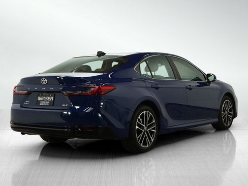 Used 2026 Toyota Camry XLE w/ Premium Plus Package image 5
