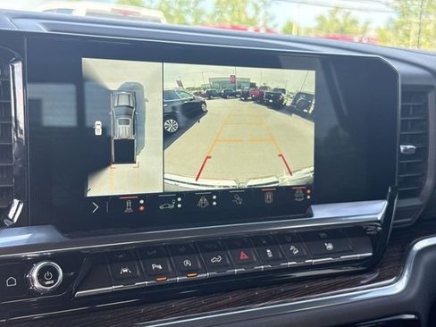 Used 2024 GMC Sierra 1500 Elevation w/ Elevation Premium Package AWD/4WD image 17