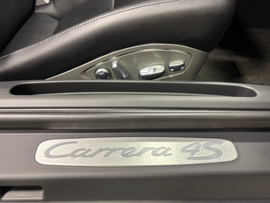 Used 2013 Porsche 911 Carrera 4S AWD/4WD image 11