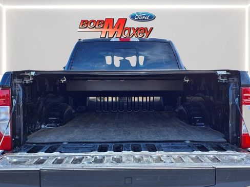 Used 2022 Ford F250 XL w/ Power Equipment Group AWD/4WD image 9