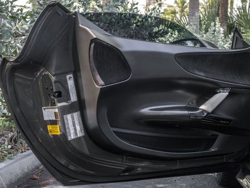 Used 2022 Ferrari SF90 Stradale AWD/4WD image 42