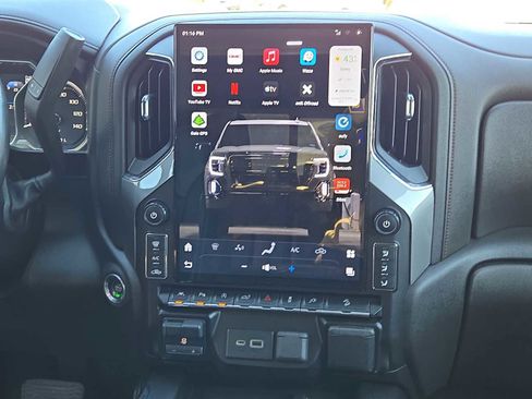 Used 2020 GMC Sierra 1500 AT4 w/ AT4 Premium Package image 17