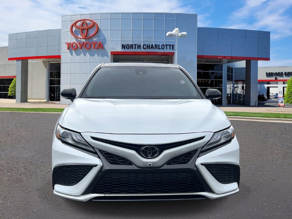 Used 2024 Toyota Camry XSE w/ Navigation Package FWD image 3