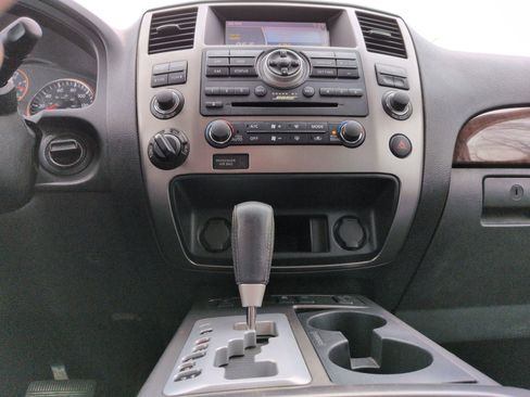 Used 2014 Nissan Armada SL w/ Moonroof Package image 19