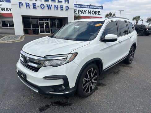 Used 2021 Honda Pilot Touring image 2